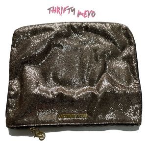 Victoria secret pouch